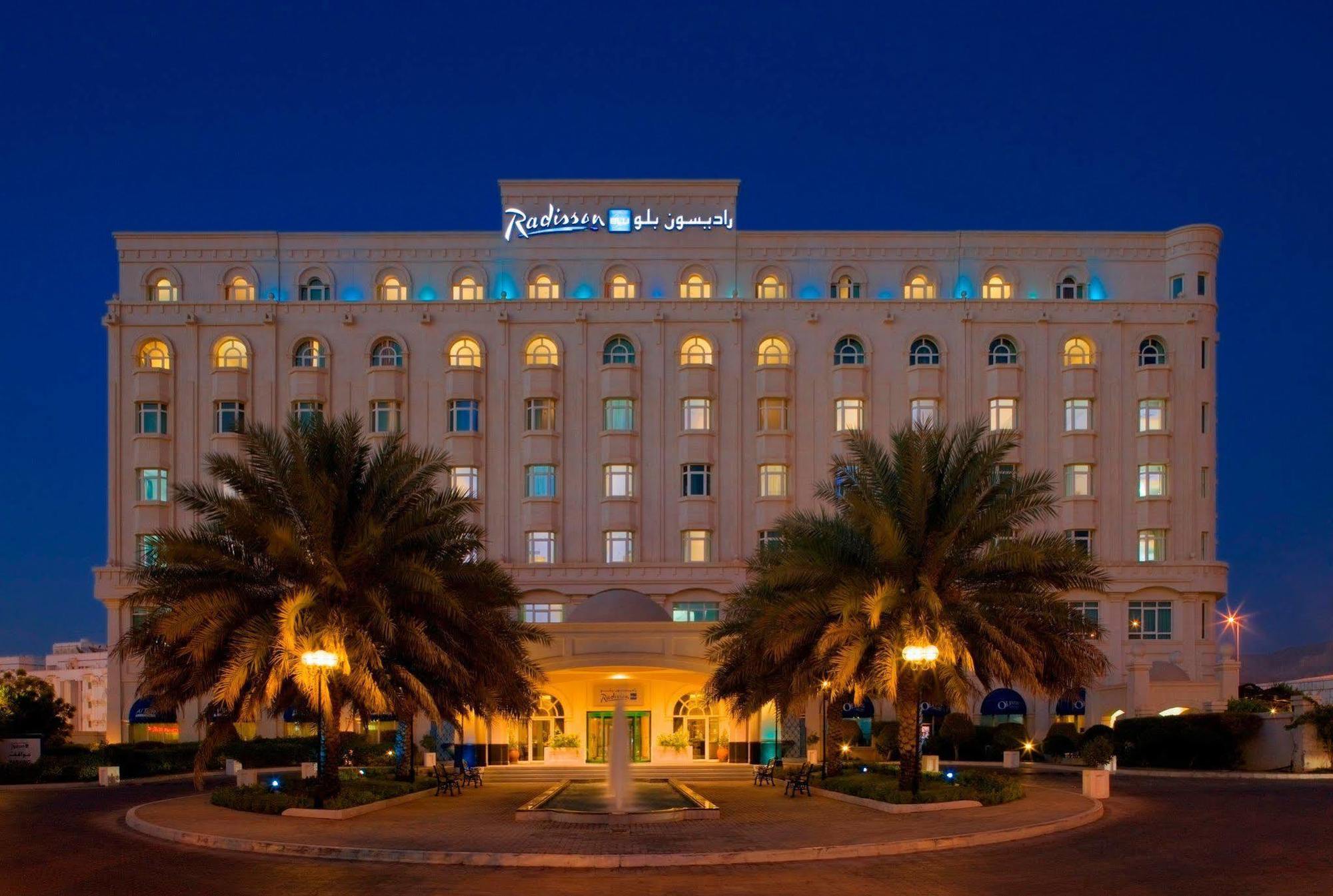 Radisson Blu Hotel, Muscat Exterior photo
